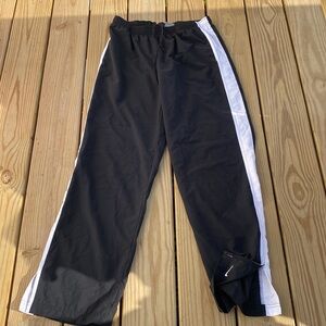 🍍NIKE WIND PANTS🍍SLIT ANKLE🍍DRAW STRING🍍POCKETS🍍SIZE 12-14🍍H-5